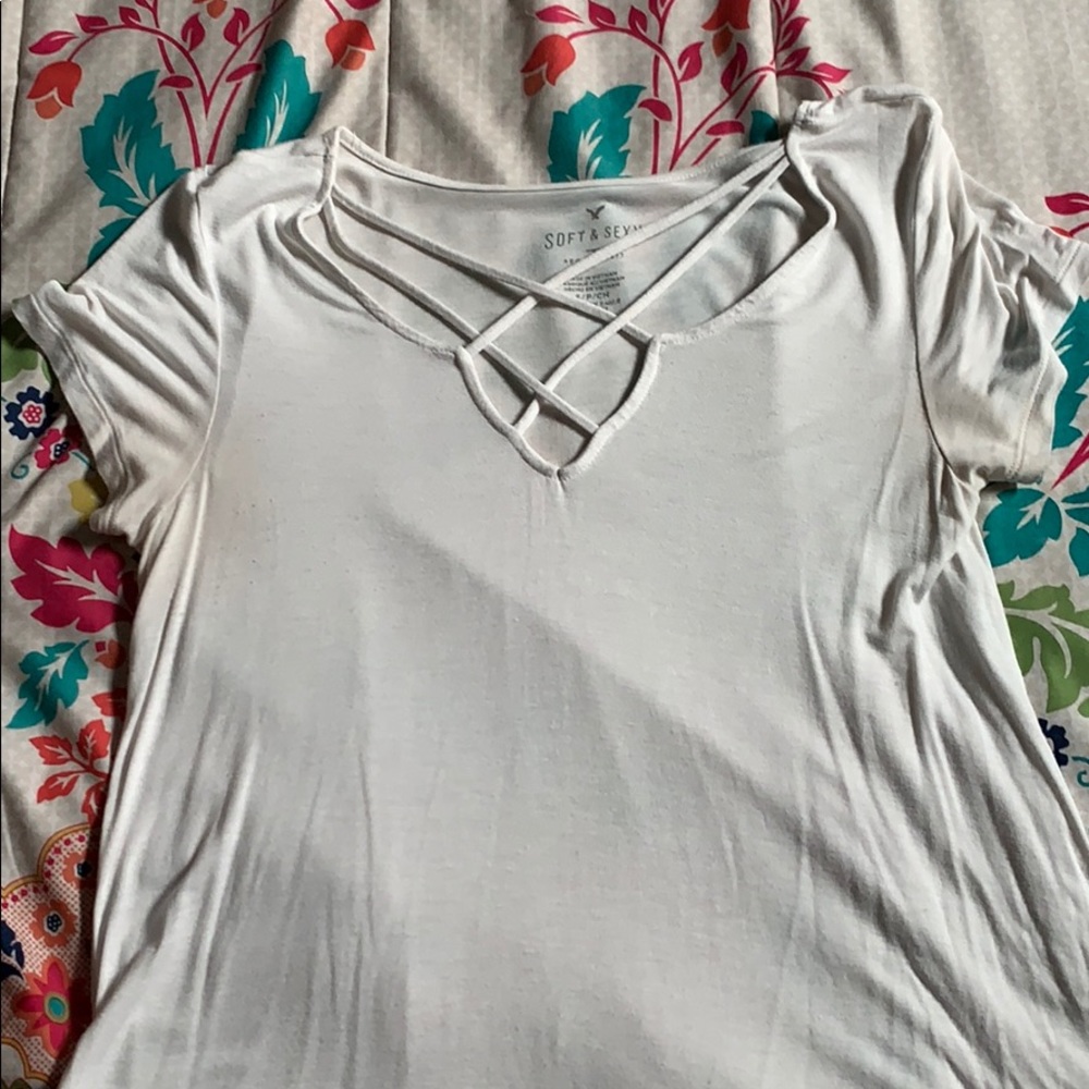 american eagle t shirt